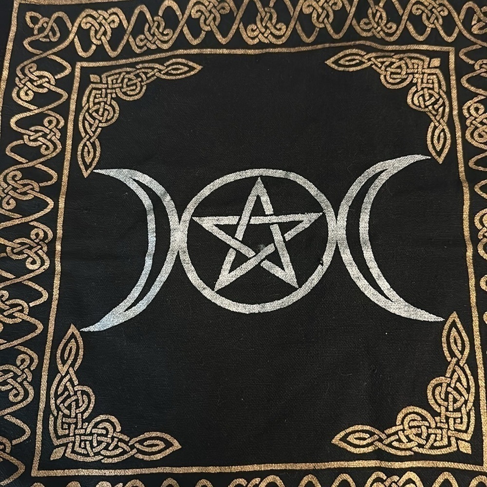EUC Moon Tote  Bag 100% cotton astrology witchy black 
Shopping, books, spacious - Picture 6 of 8